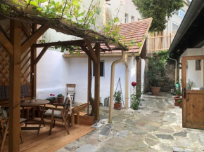 APARTMENT ZUM ROTEN TOR Spitz